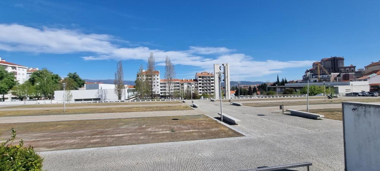 Modern & Cosy Apartment In Fundao Centre Exterior photo